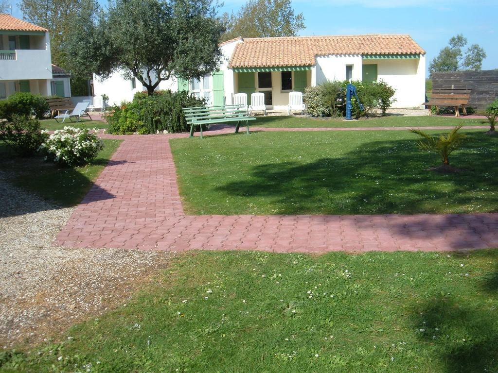 Le Parasol Ars-en-Re Exterior photo