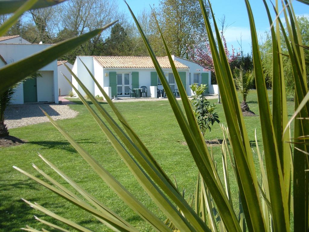 Le Parasol Ars-en-Re Exterior photo