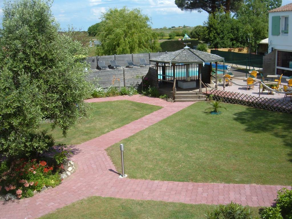 Le Parasol Ars-en-Re Exterior photo