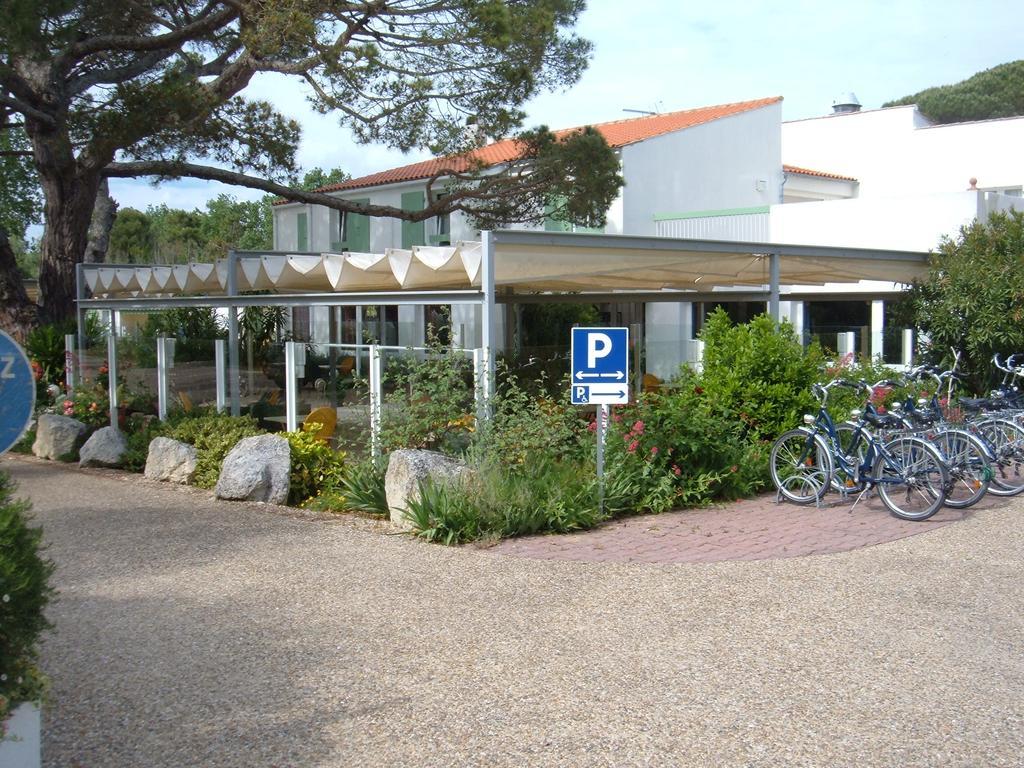 Le Parasol Ars-en-Re Exterior photo