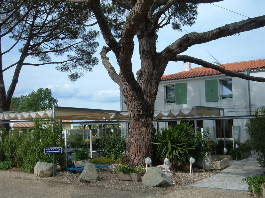 Le Parasol Ars-en-Re Exterior photo